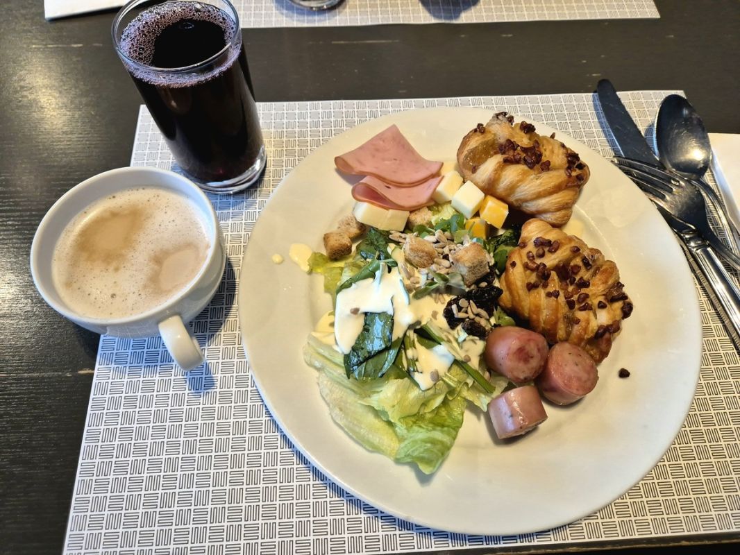 Традиции корейского завтрака: опыт буфета Silla Stay в Сеуле