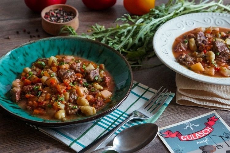 Вкусный венгерский гуляш: как приготовить классическое блюдо с характерным привкусом