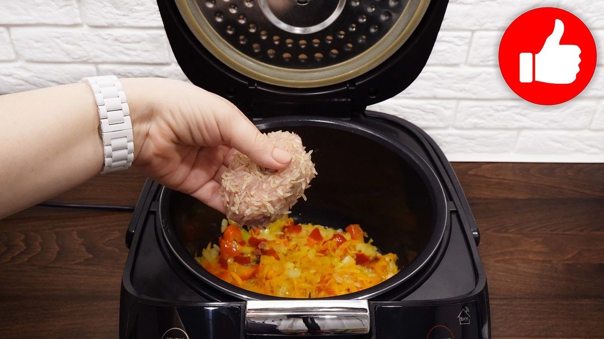 Мясные ежики в мультиварке: простой обед или ужин с насыщенным вкусом