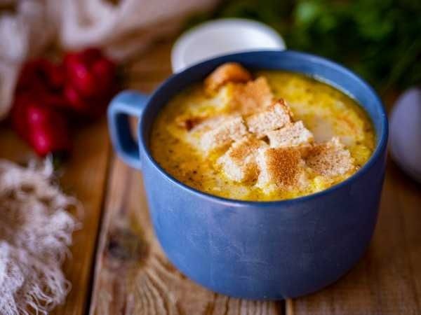 Уникальный рецепт лукового супа с плавленым сыром: насладитесь вкусом