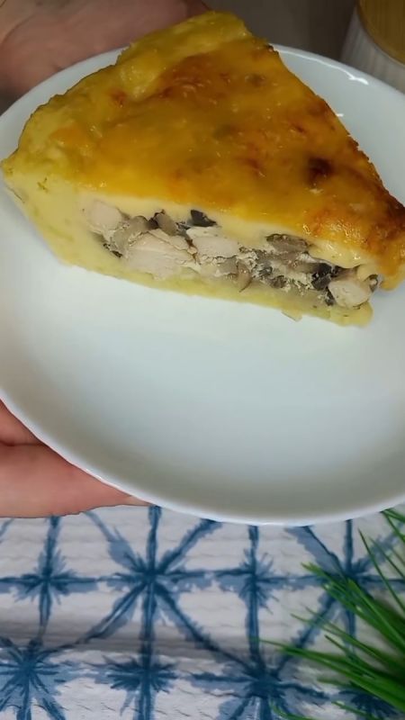 Тарт с курицей и грибами: домашний уют в каждом укусе