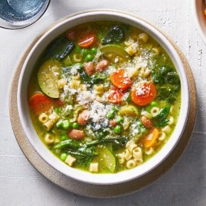 Оригинальный минестроне с песто: идеальный рецепт для зимних вечеров