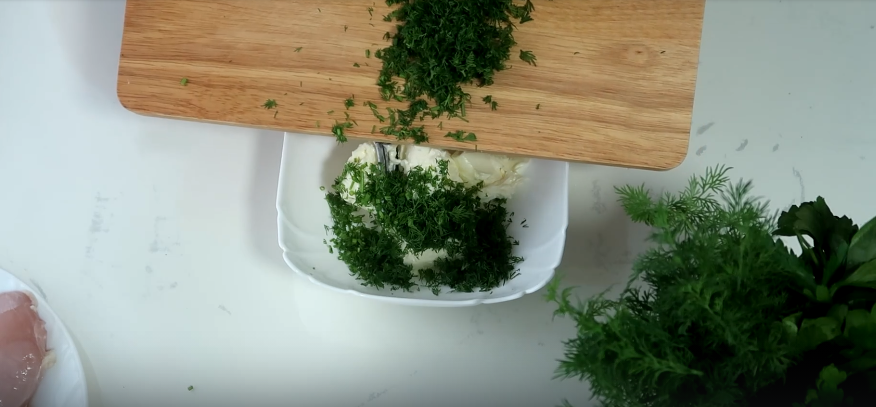 Котлеты по-киевски: невероятное сочетание вкусов в каждом укусе