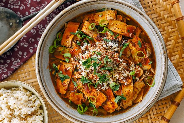 Сычуаньский тофу: вкусный и яркий безмясной вариант