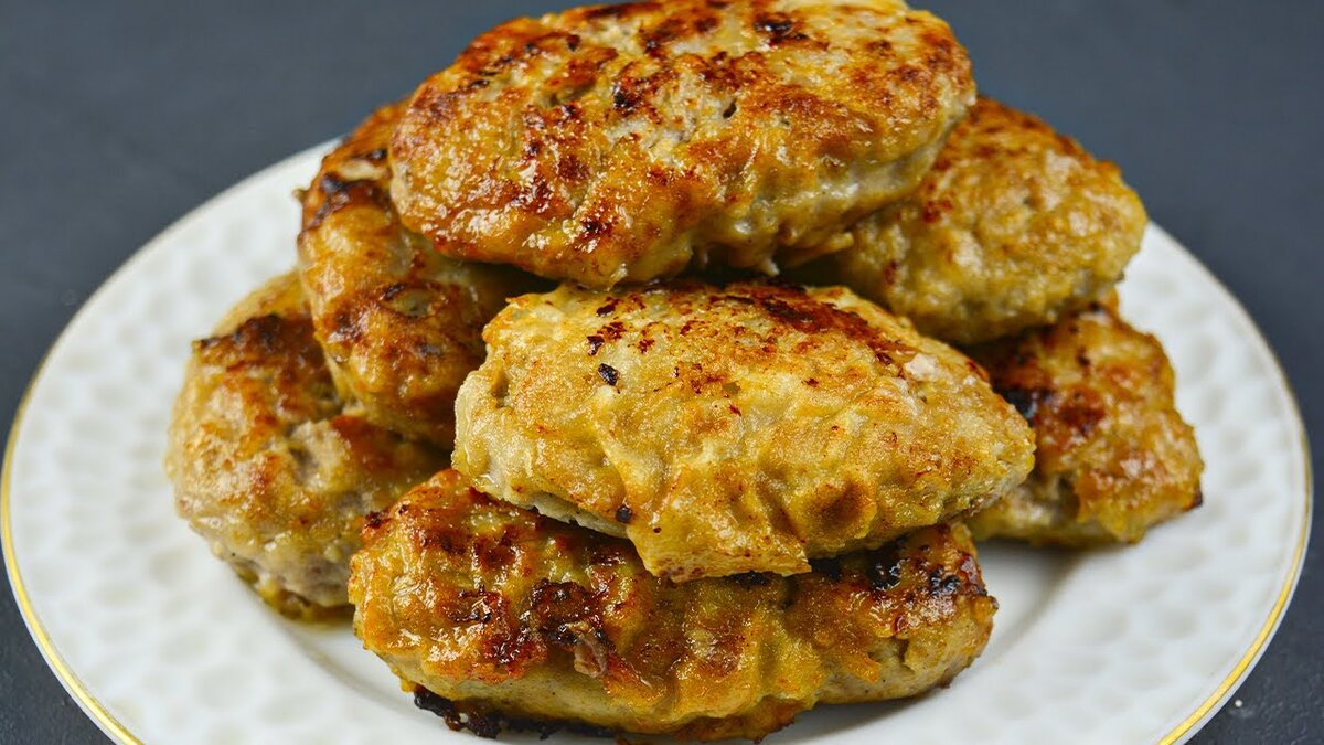 Секреты приготовления идеальных котлет: сочность и нежность на вашем столе