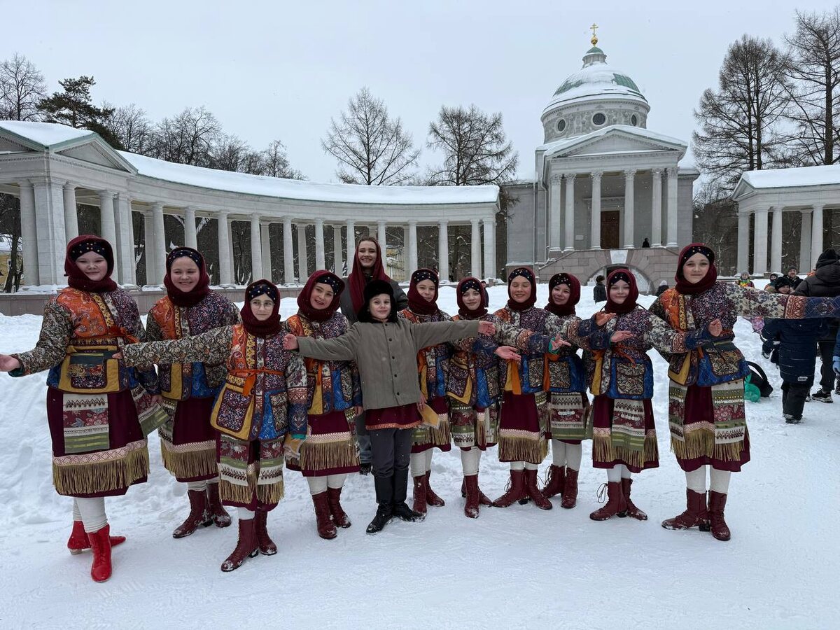 Танцы на снегу: Закрытие Масленицы в Архангельском