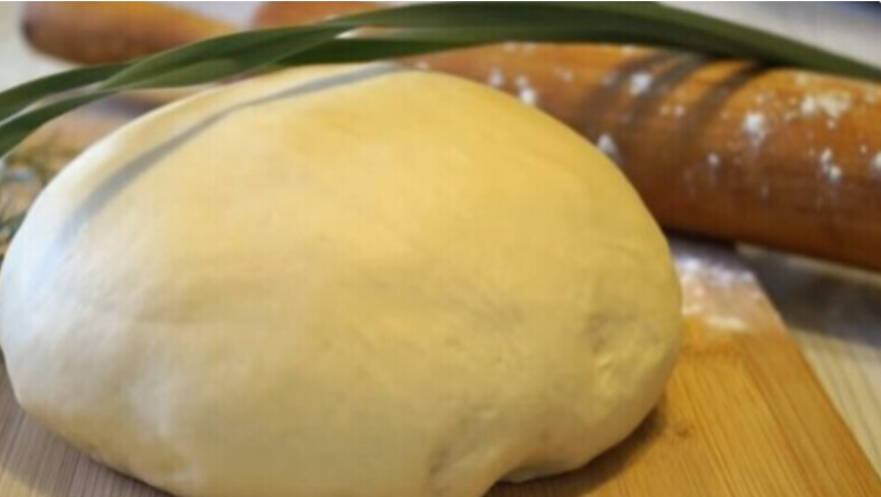 Легкое заварное тесто: секрет идеальных пельменей и вареников