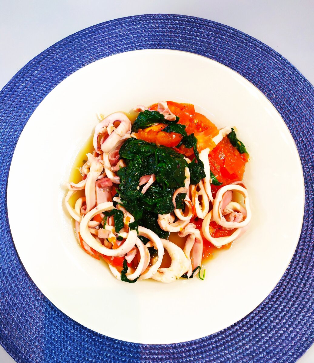 Завтракаем быстро: Кальмары с овощами в жизни поста