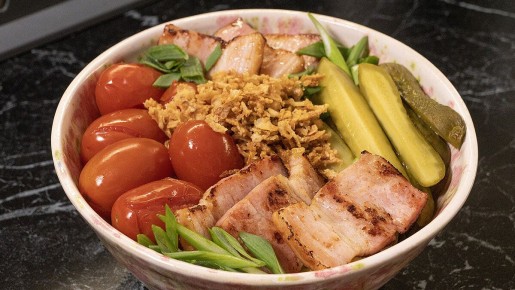 Русская версия поке: вкусный компромисс для гурманов