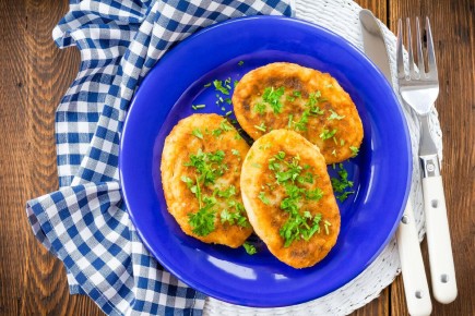 Нежные куриные зразы с овощной начинкой