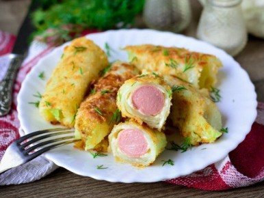 Универсальное лакомство: пирожки-голубцы с сосисками