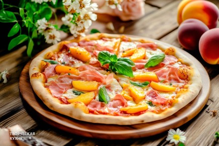 Необычная пицца с персиками и прошутто: воплощение вкуса и аромата