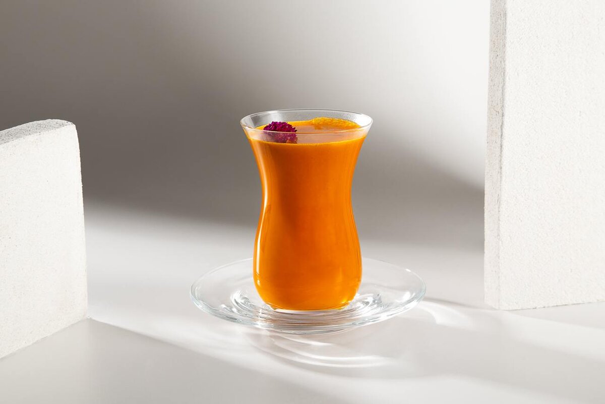 Грог с облепихой и пряной тыквой: согревающее объятие осени в каждом глотке