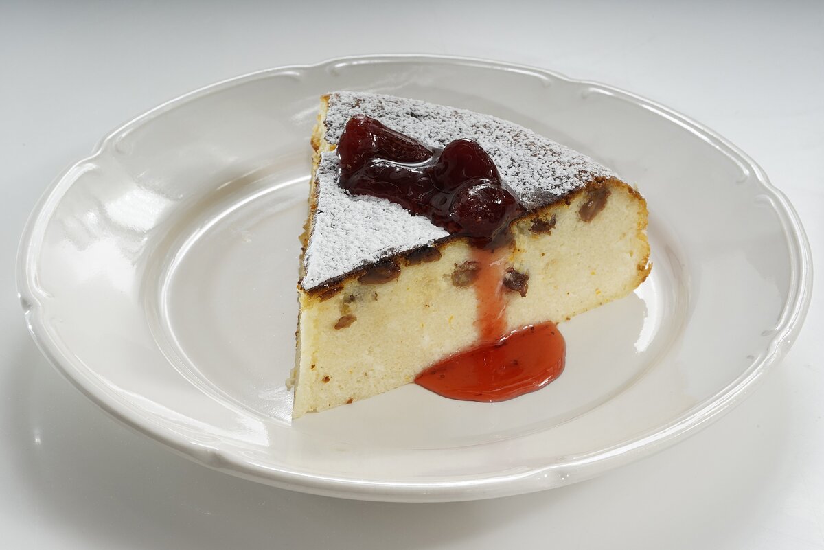 Нежная творожная запеканка: рецепт для мультиварки