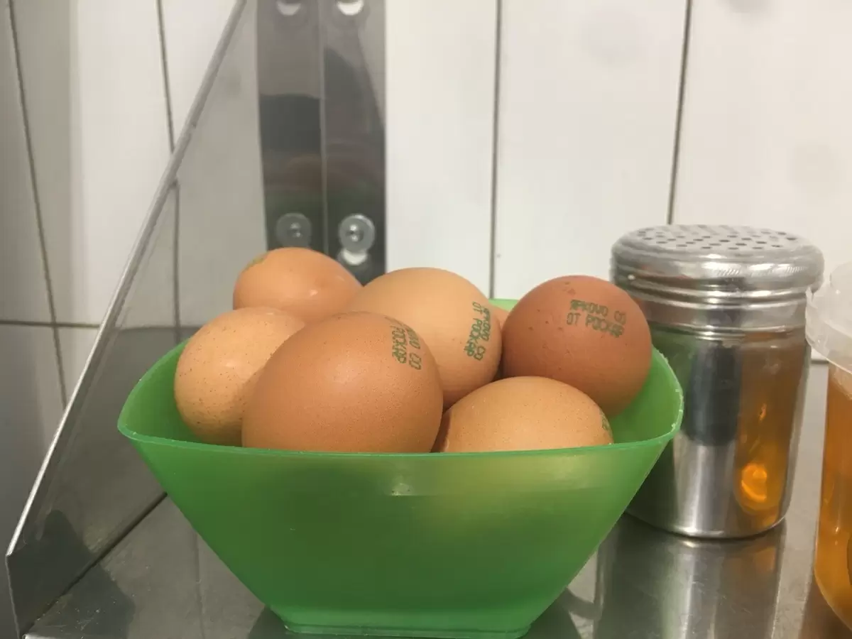 Как правильно хранить яйца: секреты для сохранения свежести