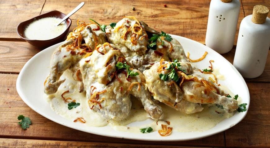 Цыплята в сливочном соусе: простое и вкусное блюдо для семейного обеда