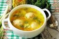 Согревающий овощной суп с сырными шариками для уютных вечеров