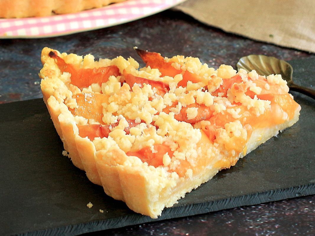 Пирог с персиками: легкость, сочность и невероятный вкус