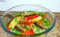 Нежные маринованные баклажаны с перцем: любимая закуска для жарких летних дней